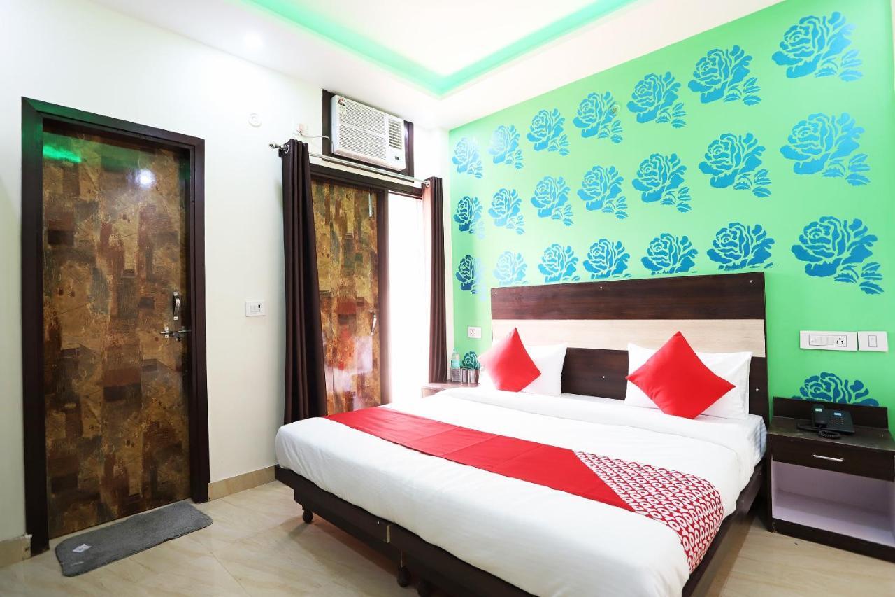 Hotel Oyo Flagship 42619 Diamond Key Delhi Zewnętrze zdjęcie