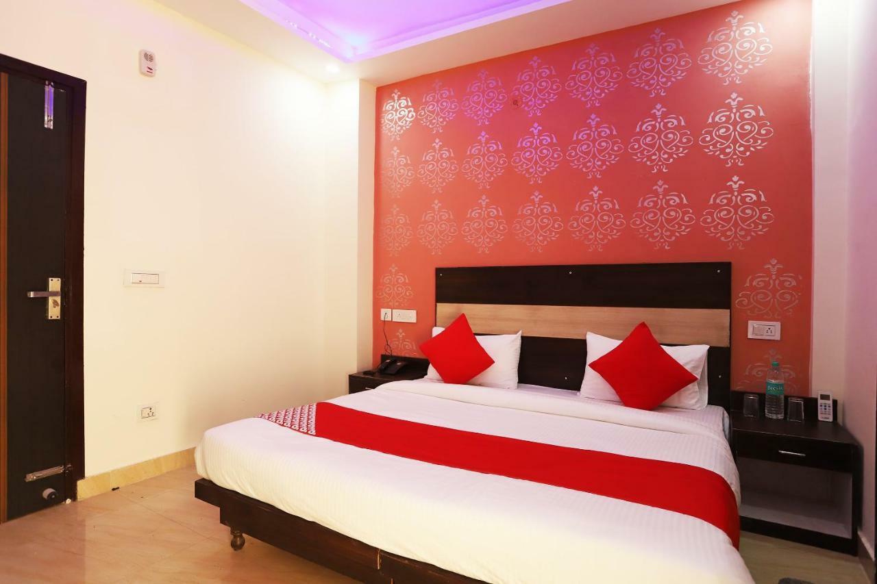 Hotel Oyo Flagship 42619 Diamond Key Delhi Zewnętrze zdjęcie